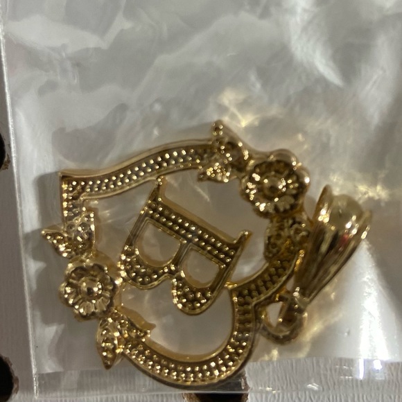 Dijes - Picture 1 of 1